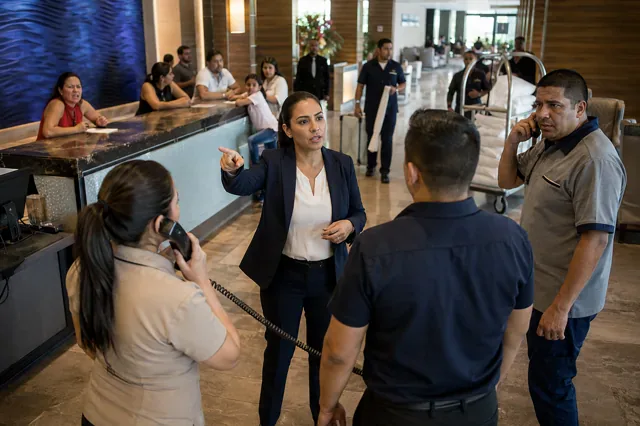 Manager coordinates several teams during a service disruption.