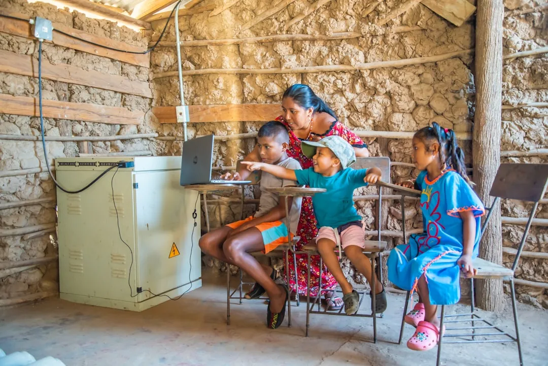 The Social Impact of Technology in Vulnerable Communities