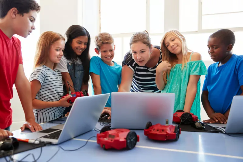 Best AI Tools for High School Students in Panama: Boost Your Learning with Crezendo